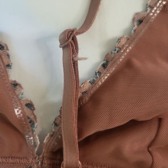 Victoria Secret PINK Women Bra Small Lepoard Bralette Strappy Lace Lightly Lined - Picture 4 of 6